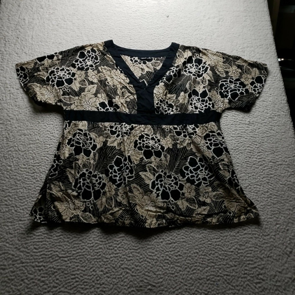 A.n.a Blouse Womens Plus 3X Black Floral V Neck Short Sleeve Tunic Top